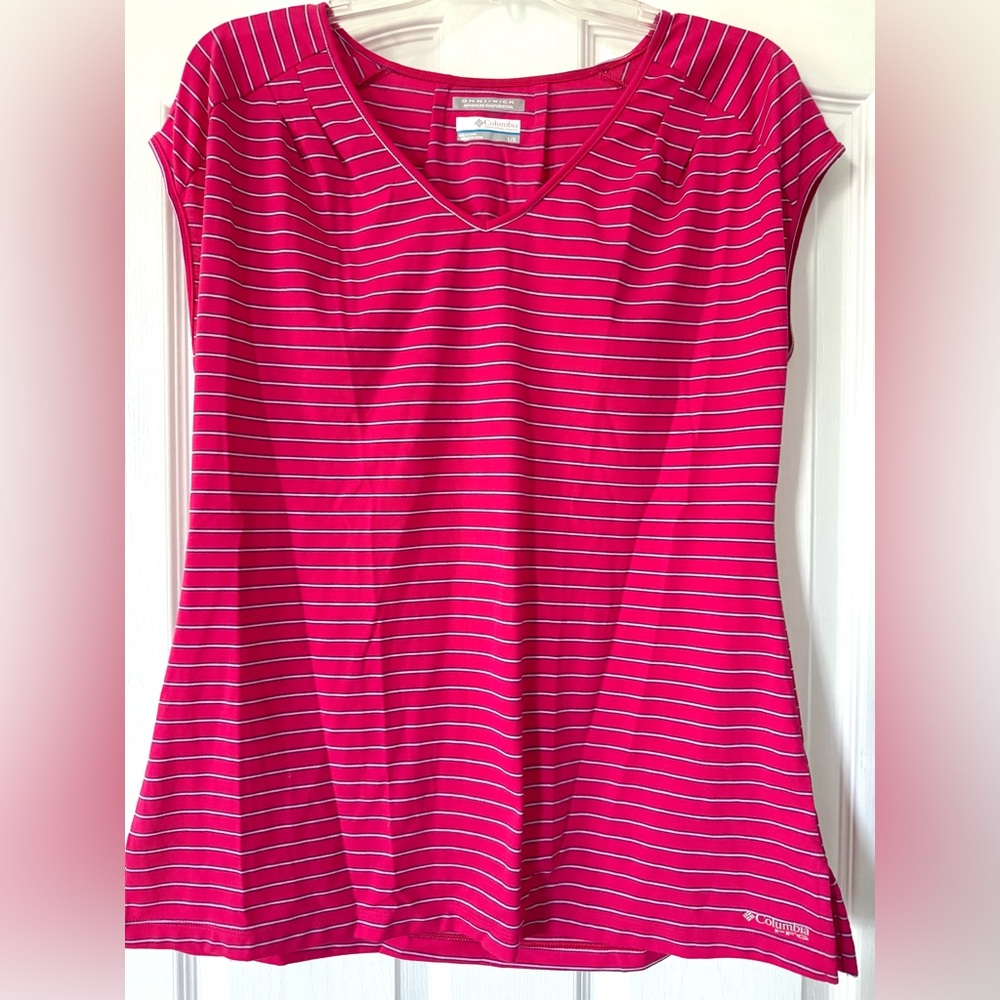 Columbia Pink & White Stripes Women’s V-Neck Short Sleeve Performance Top Size L
